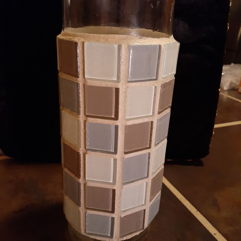 Hand tiled. Glass Mosaic Tiles. 9" glass vase. One-of-a-kind, handcrafted. - Picture 5 of 6